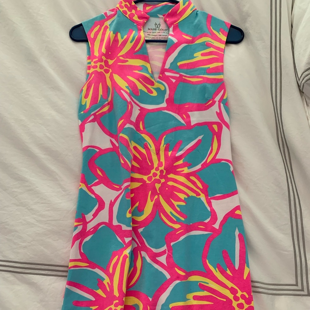 Mahi Gold. XS. Mandarin collar. Perfect summer print!